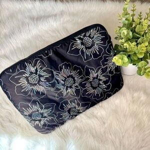 Kate Spade Puffer Laptop Sleeve Hollyhock Iridescent Black Floral 14" Case Bag